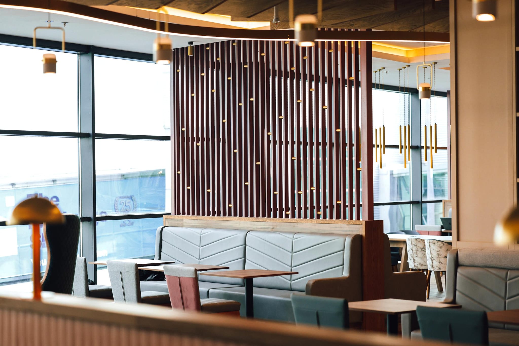 Aspire Lounge George Best City Airport