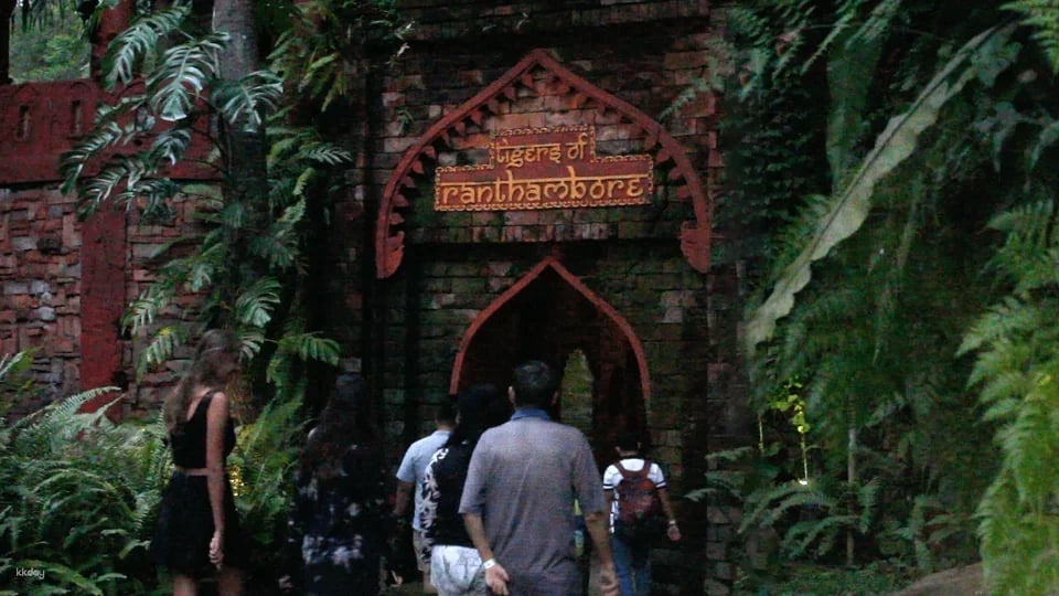 Bali Night Safari Adventure with Dinner - Unique Wildlife Experience | Departure From Bali