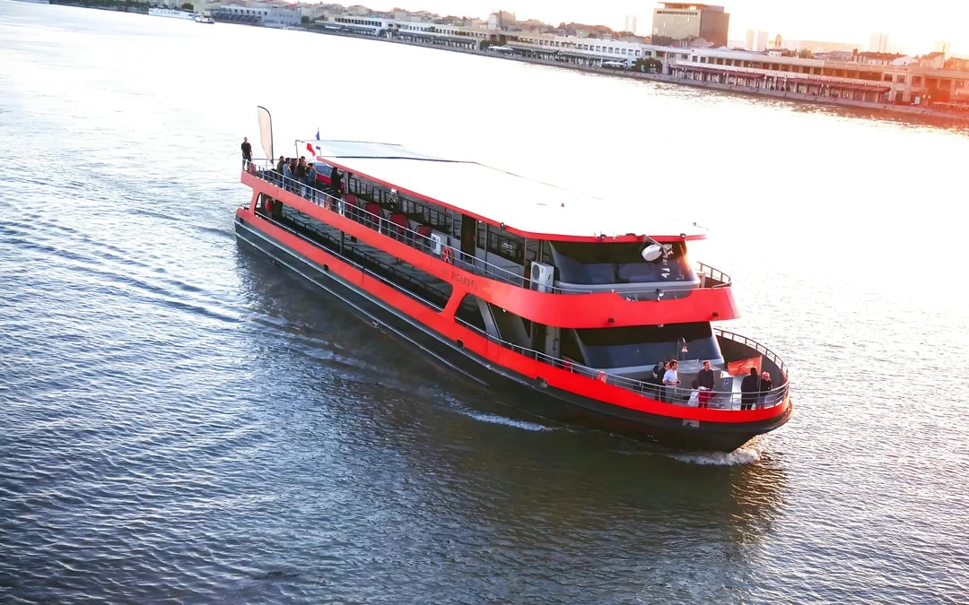 Bateaux Bordelais Dinner River Cruise Image 2