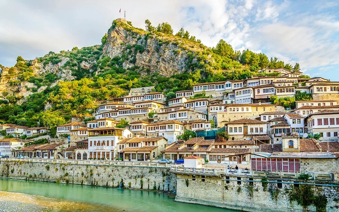 From Tirana: Berat UNESCO Heritage & Belshi Lake Day Trip Image 7