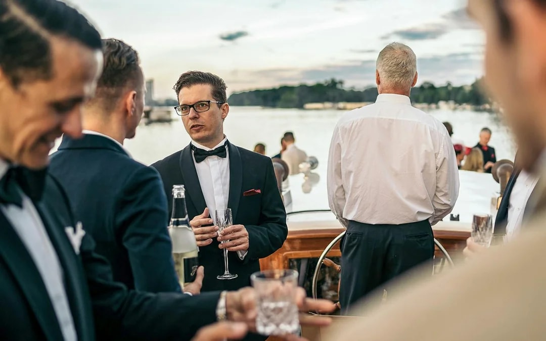 Berlin Spree River Sightseeing Cruise on a Luxury Yacht Image 6