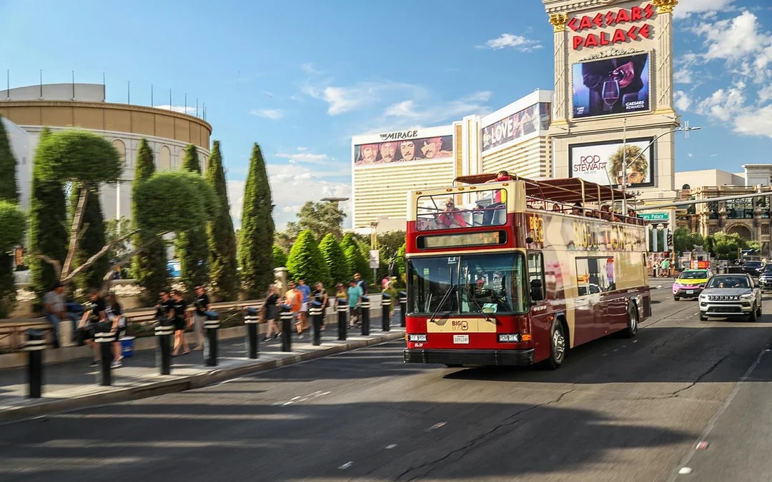 Big Bus: Las Vegas Hop-on Hop-off Bus Tour Image 7