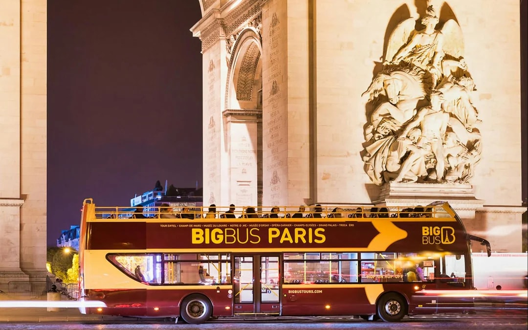 Big Bus: Paris Panoramic Night Bus Tour Image 6