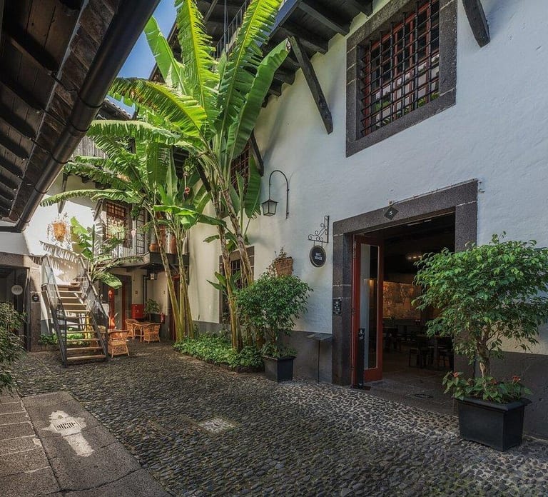 Madeira Wine Guided Tour