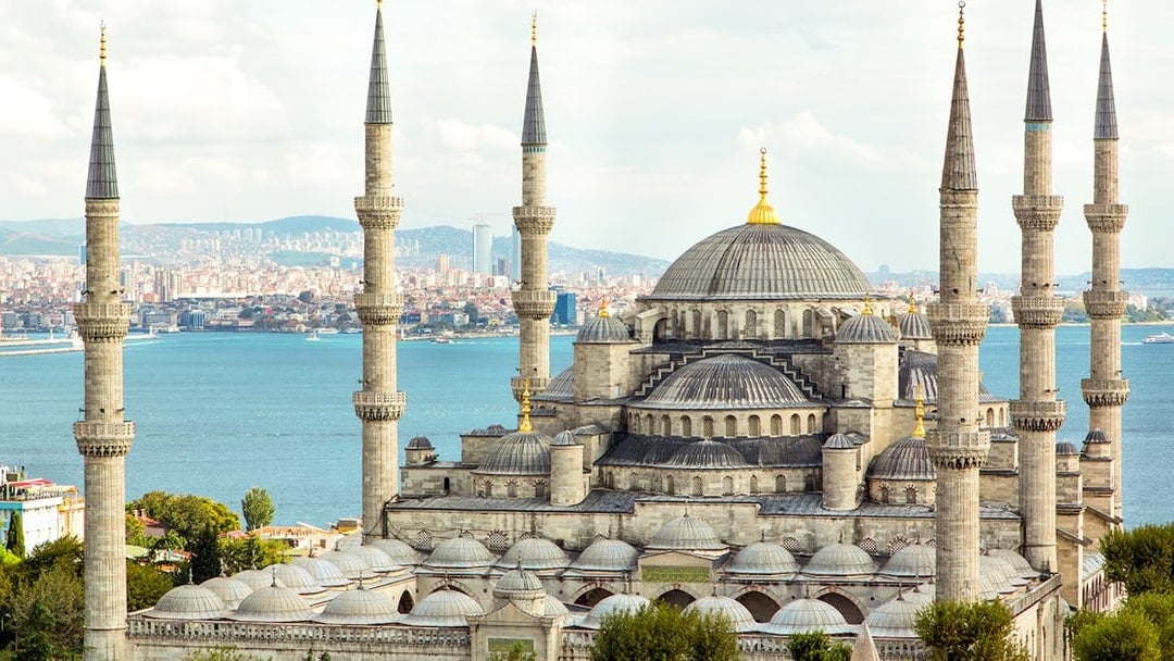 Blue Mosque with Bosphorus in background, Istanbul tour.