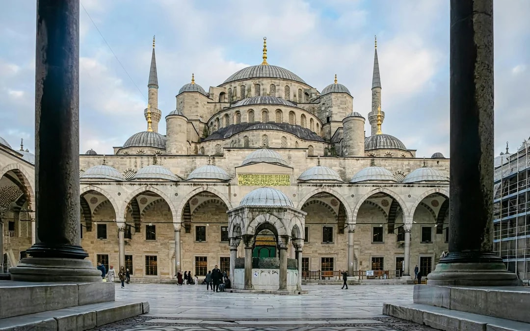 Blue Mosque Guided Tour with Options Image 8