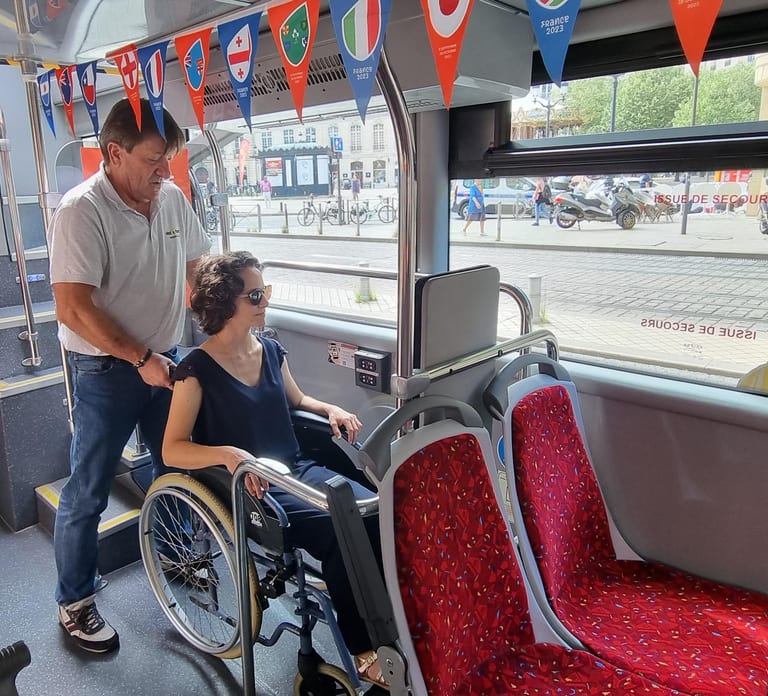 Bordeaux: 24-hour Hop-on Hop-off Pass