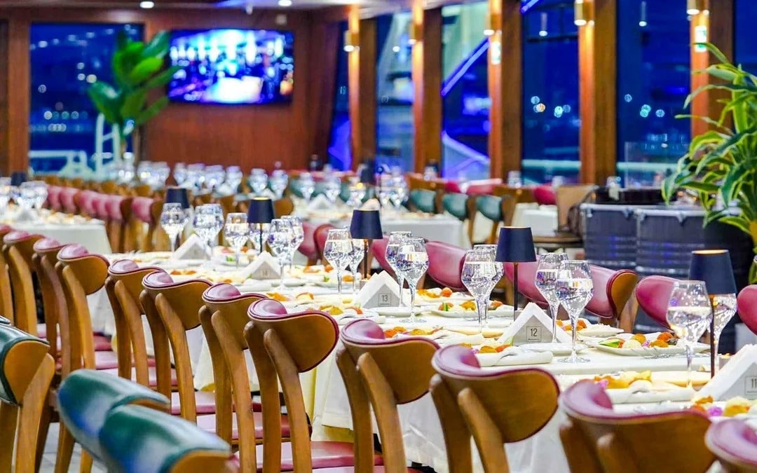 Bosphorus Cruise with 3-Course Dinner & Turkish Night Show Image 3