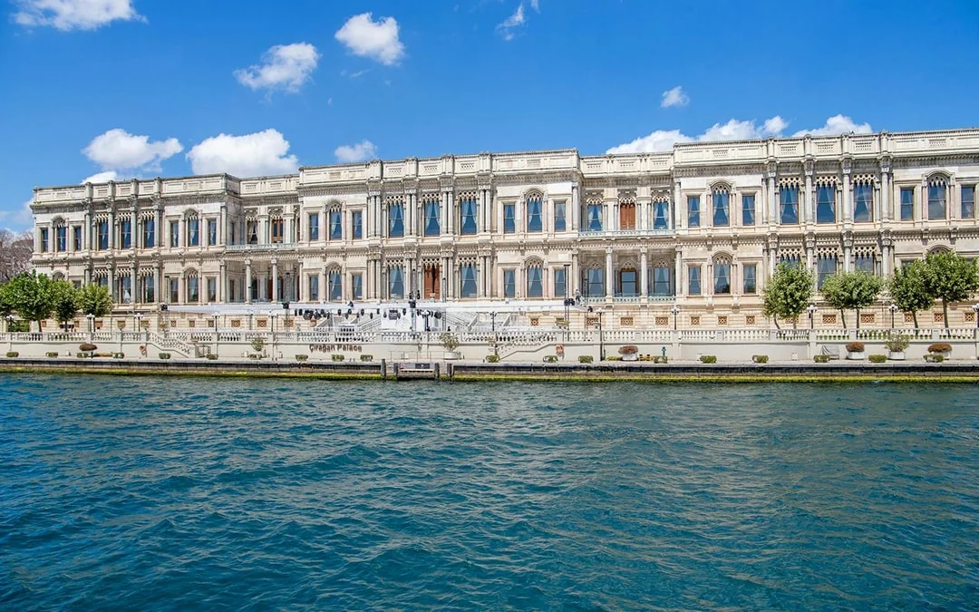 Bosphorus Sightseeing Cruise with Optional Audio Guide Image 3