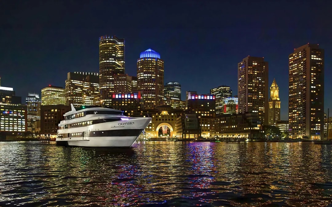 Boston Lunch & Dinner Cruises Image 5