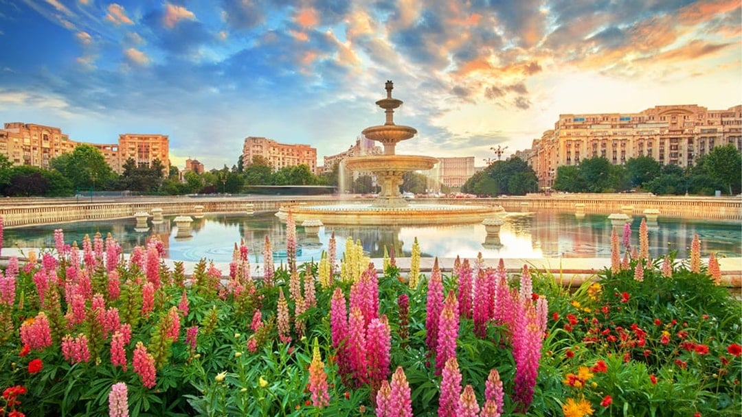 Private Sightseeing Tour of Bucharest With Village Museum Included