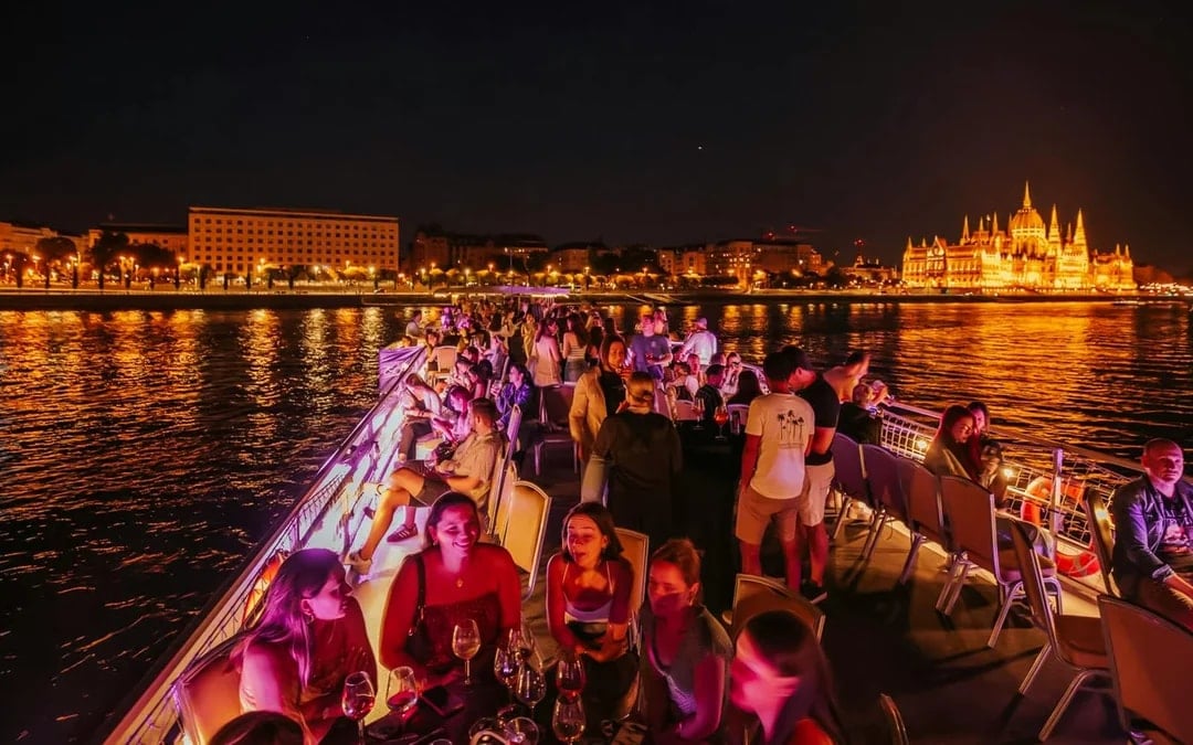 Budapest Danube River Night Lotus Cruise with Unlimited Aperol & Prosecco Image 1