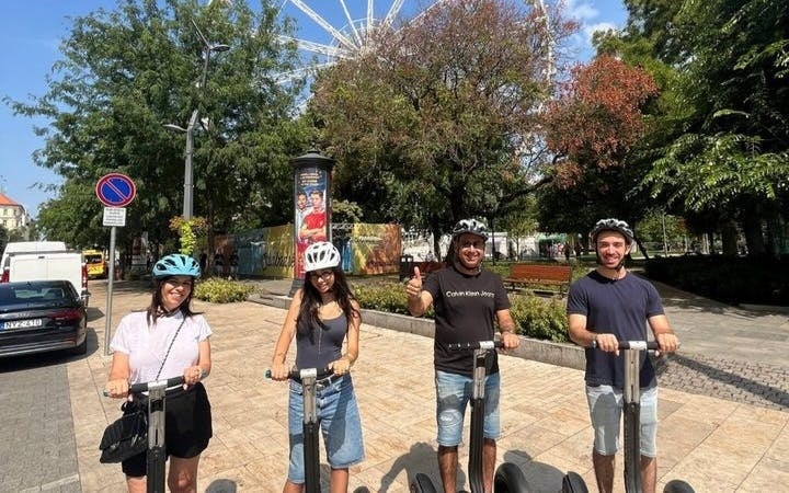 Budapest Live Guided City Segway Tours Buda & Pest Image 9