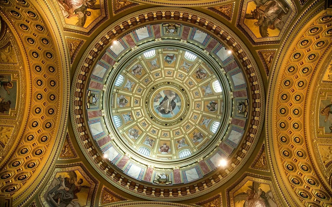 Budapest St. Stephen’s Basilica Guided Tour Image 3