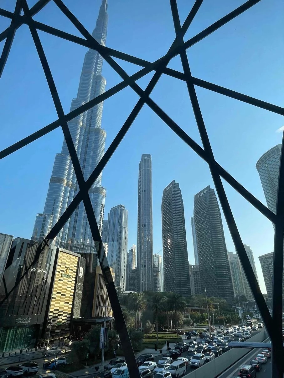 Burj Khalifa At the Top (Level 124 + 125) Entrance Ticket (Non-Prime Hours) + Breakfast Adult