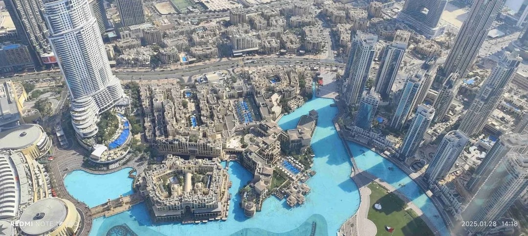 Burj Khalifa At the Top (Level 124 + 125) Entrance Ticket (Non-Prime Hours) + Breakfast Adult