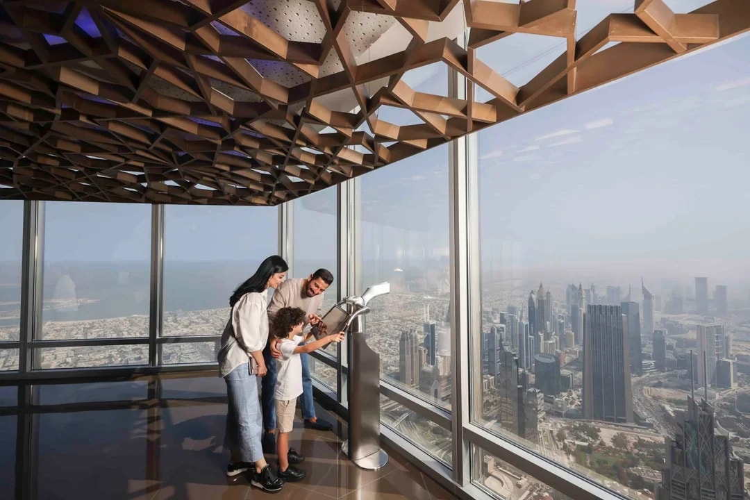 Burj Khalifa At the Top (Level 124 + 125) Entrance Ticket (Non-Prime Hours) + Breakfast Adult