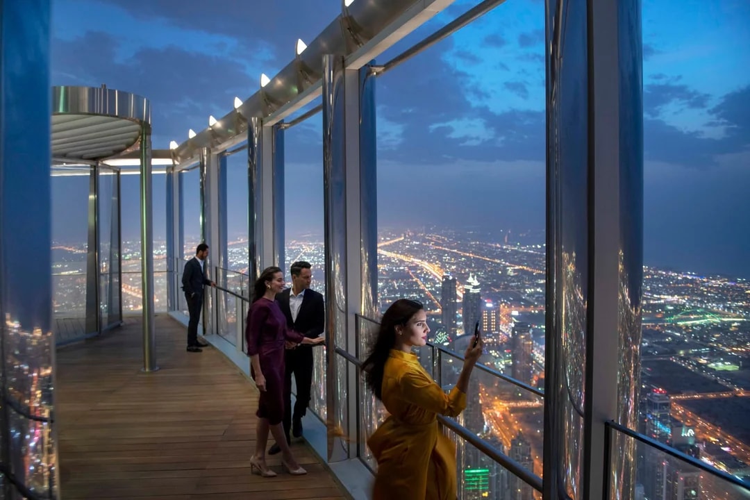 Burj Khalifa At the Top (Level 124 + 125) Entrance Ticket (Non-Prime Hours) + Breakfast Adult