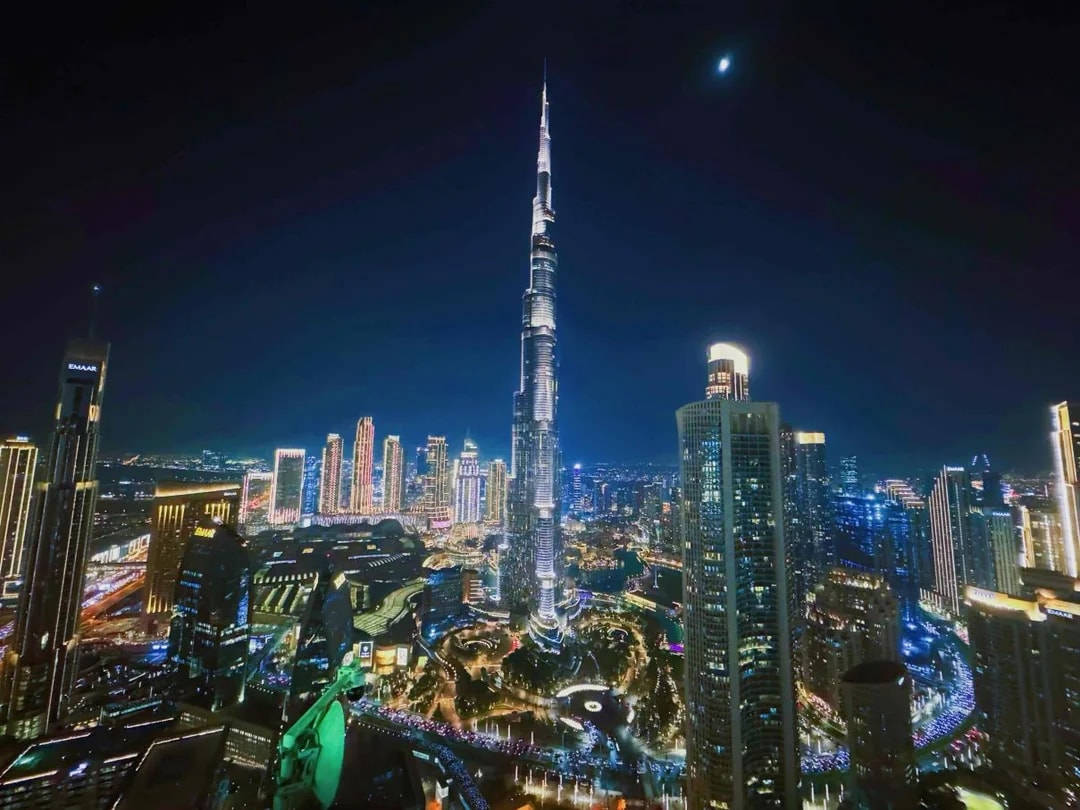 Burj Khalifa At the Top (Level 124 + 125) Entrance Ticket (Non-Prime Hours) + Breakfast Adult
