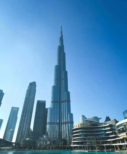 Burj Khalifa At the Top (Level 124 + 125) Entrance Ticket (Non-Prime Hours) + Breakfast Adult