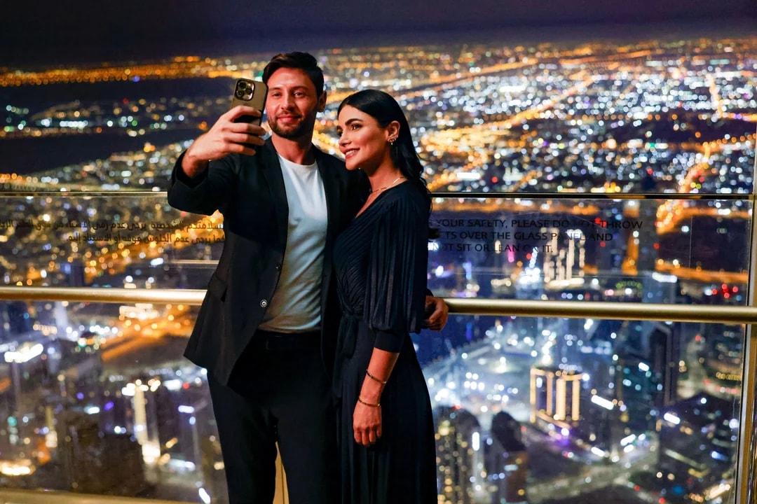 Burj Khalifa At the Top (Level 124 + 125) Entrance Ticket (Non-Prime Hours) + Breakfast Adult