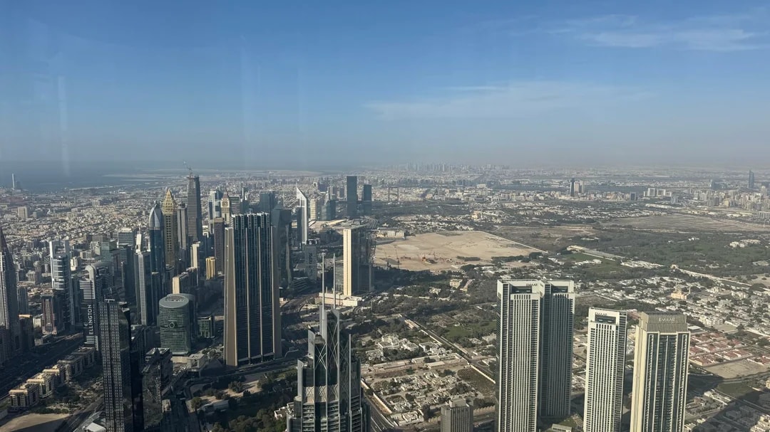 Burj Khalifa At the Top (Level 124 + 125) Entrance Ticket (Non-Prime Hours) + Breakfast Adult