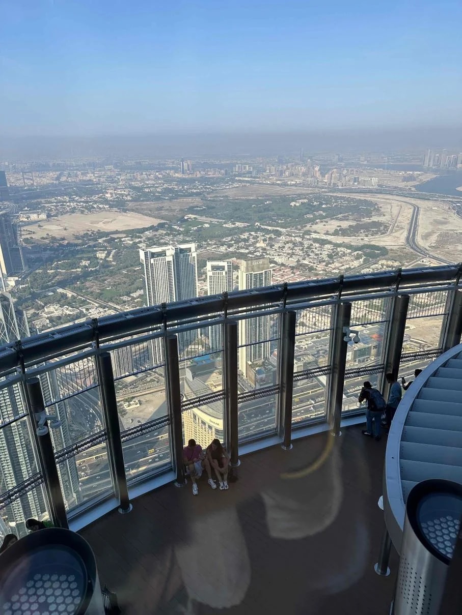 Burj Khalifa At the Top (Level 124 + 125) Entrance Ticket (Non-Prime Hours) + Breakfast Adult