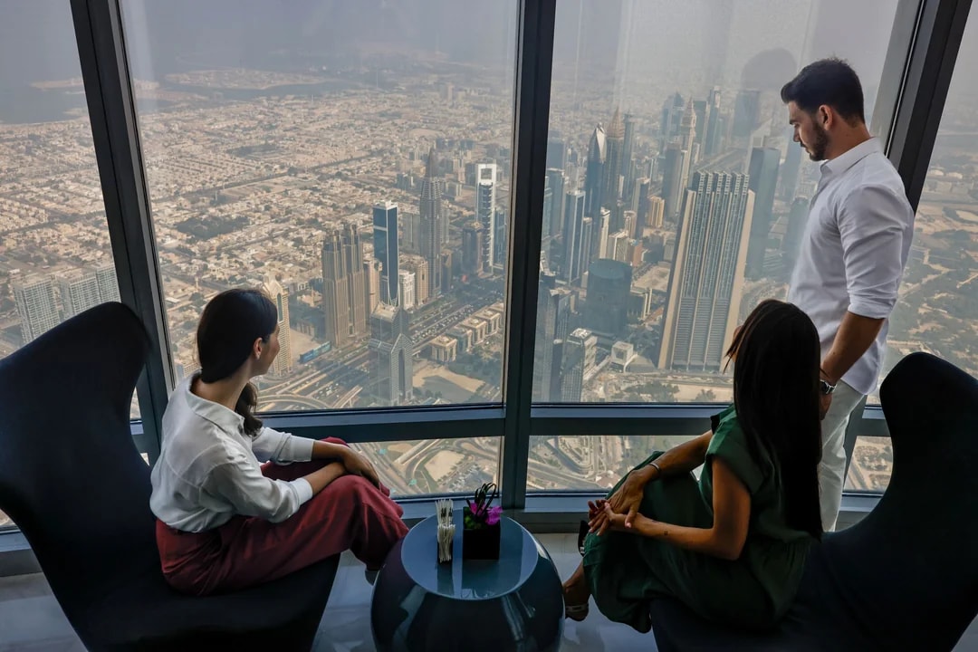 Burj Khalifa At the Top (Level 124 + 125) Entrance Ticket (Non-Prime Hours) + Breakfast Adult