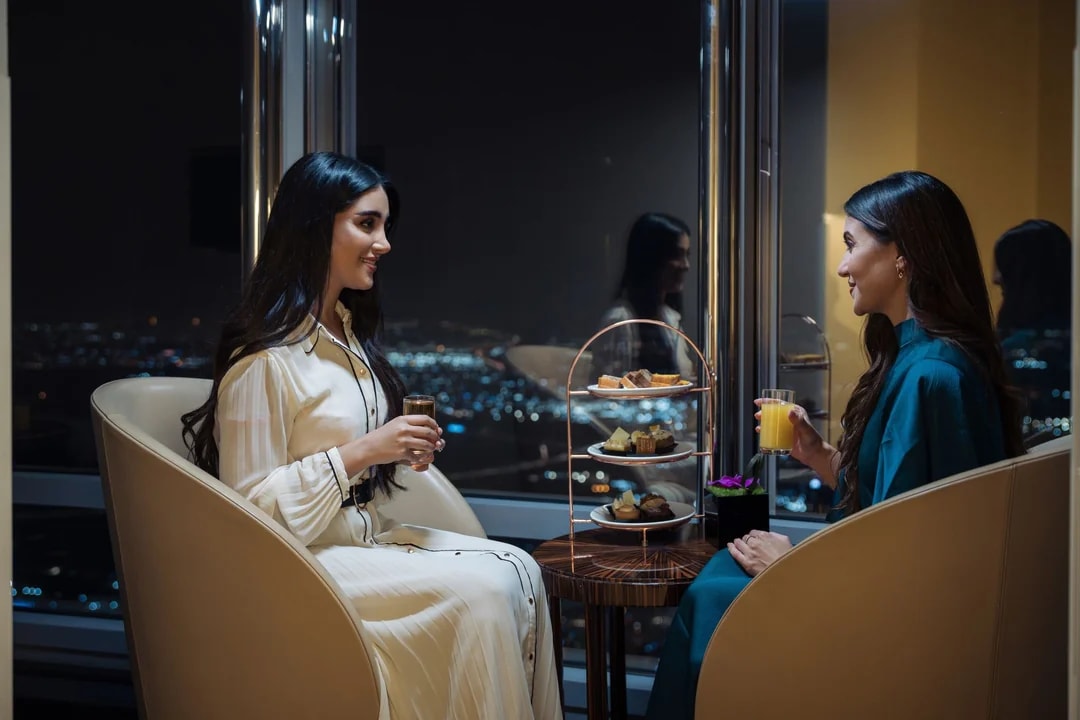 Burj Khalifa At the Top (Level 124 + 125) Entrance Ticket (Non-Prime Hours) + Breakfast Adult