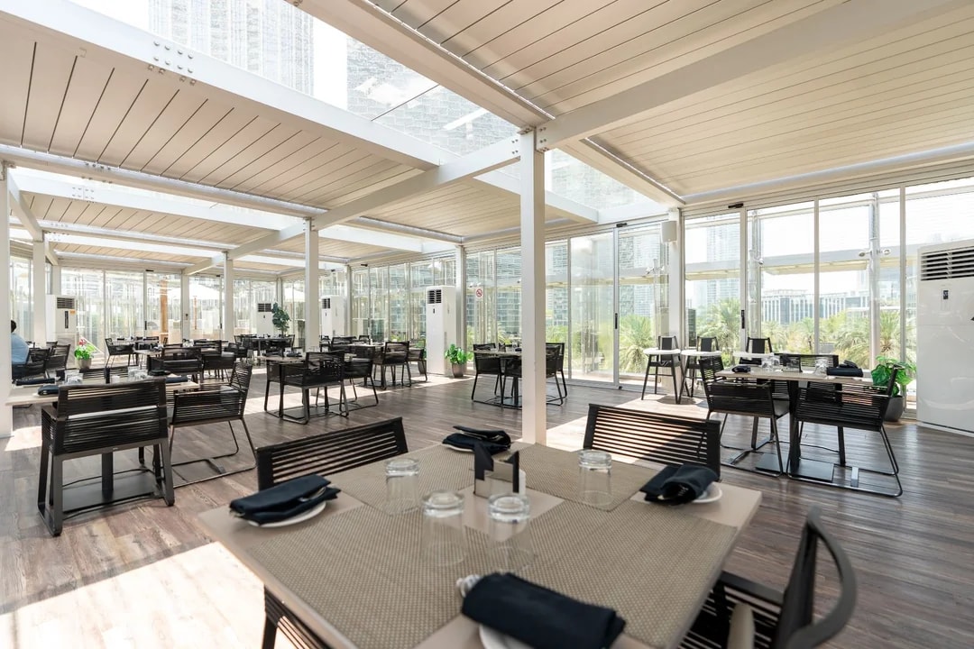 Burj Khalifa At the Top (Level 124 + 125) Entrance Ticket (Non-Prime Hours) + Breakfast Adult