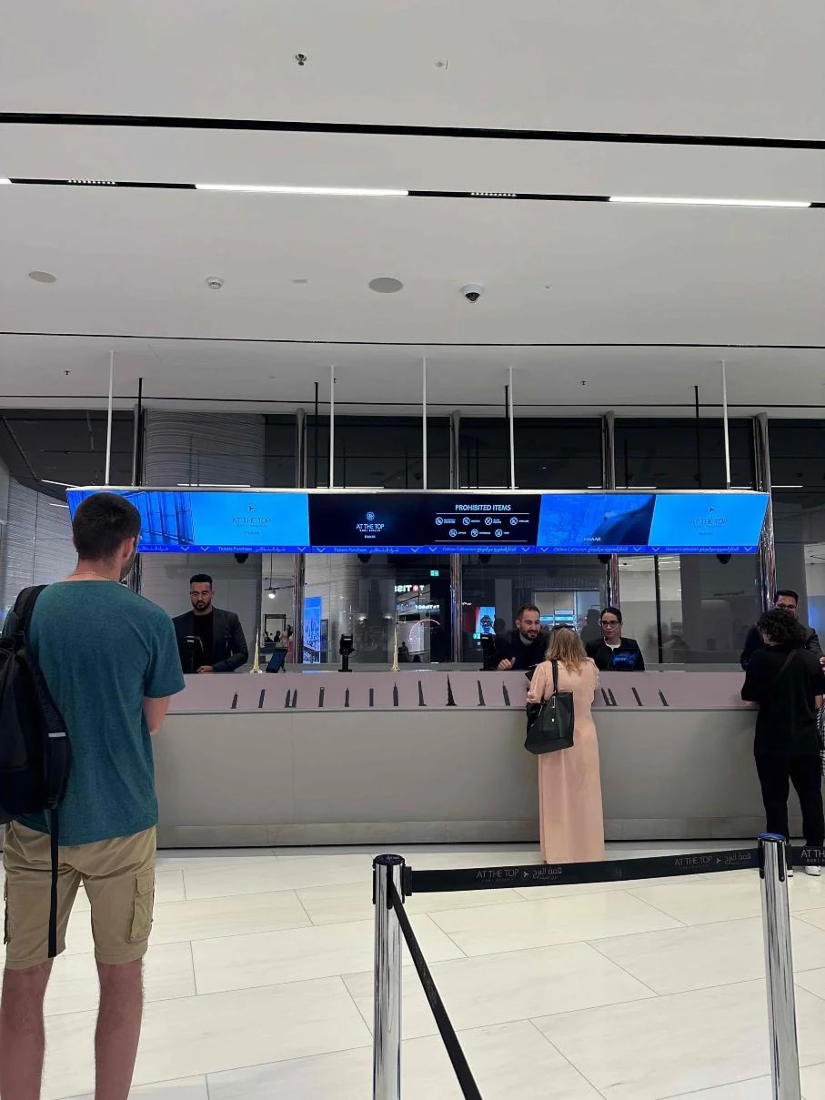 Burj Khalifa At the Top (Level 124 + 125) Entrance Ticket (Non-Prime Hours) + Breakfast Adult