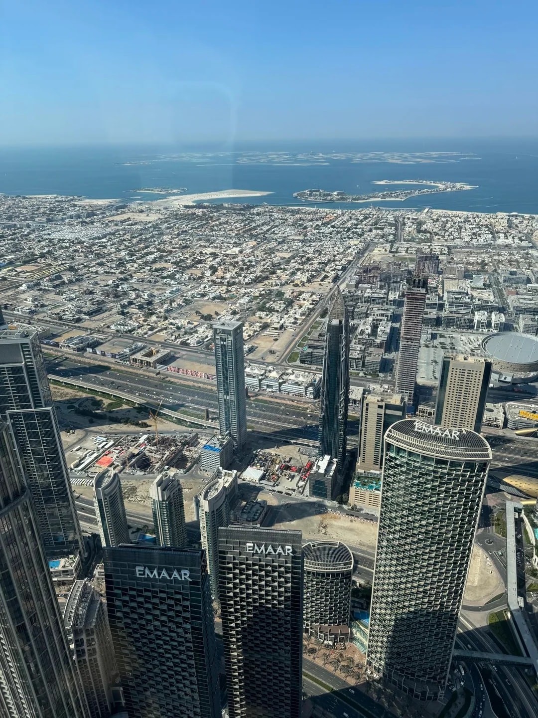 Burj Khalifa At the Top (Level 124 + 125) Entrance Ticket (Non-Prime Hours) + Breakfast Adult