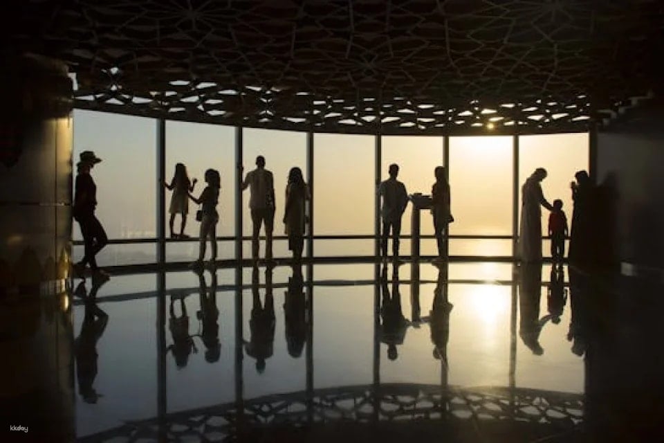 Burj Khalifa At the Top tickets with The Café (265213)