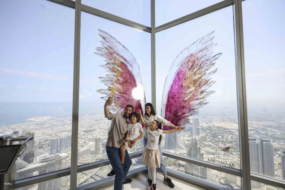 Burj Khalifa tickets: levels 124 and 125