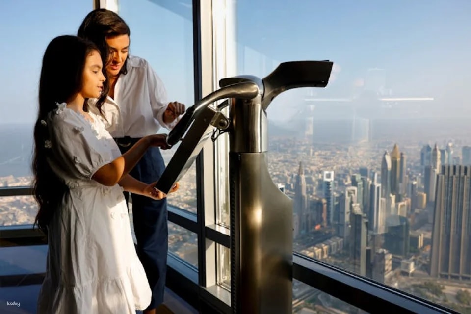 Burj Khalifa tickets: levels 124 and 125