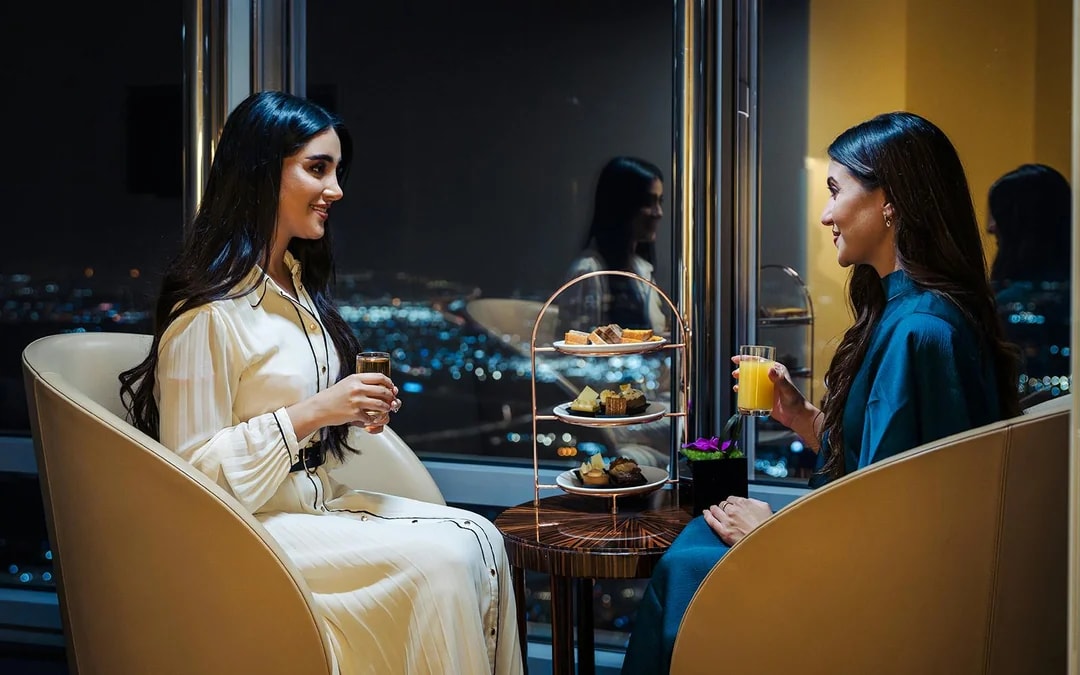 Burj Khalifa VIP Experience Level 152 – 154 Lounge With Fast Track Access Image 5