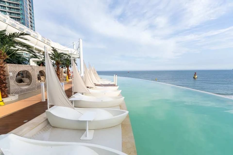 Busan Club D Oasis Spa & Infinity Pool Pass