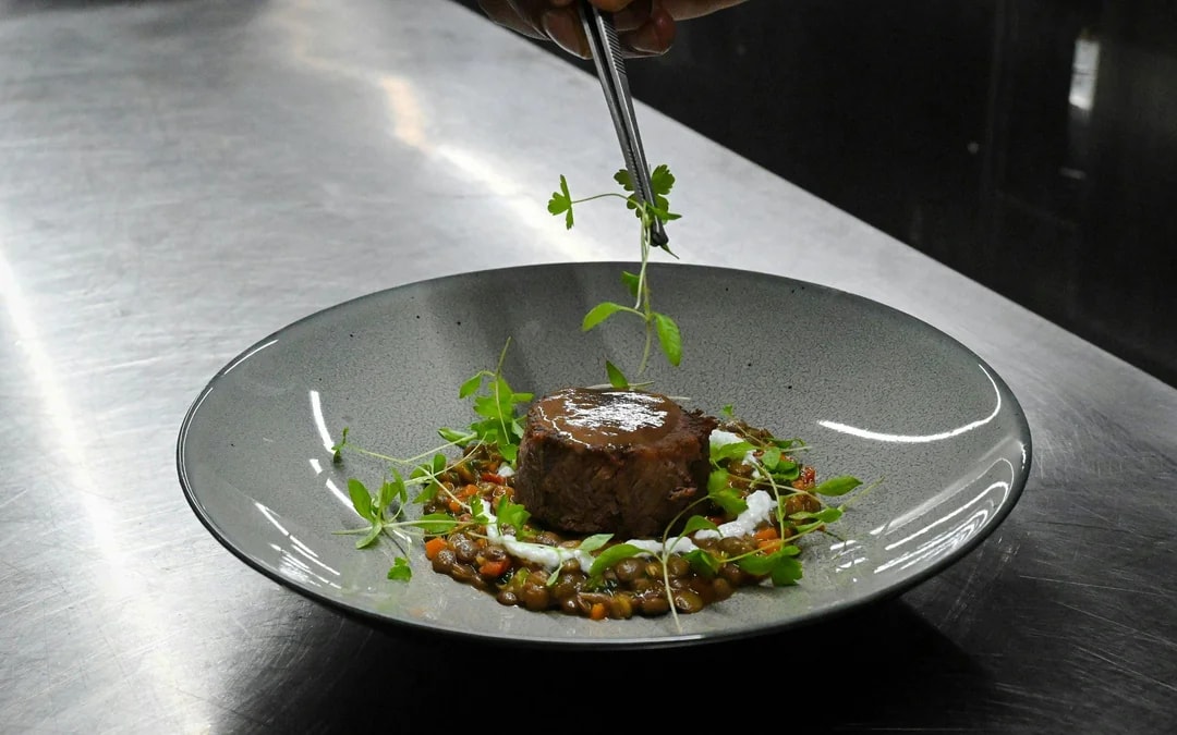 Bustronome Dubai Sightseeing Tour with Gourmet Lunch or Dinner Image 3