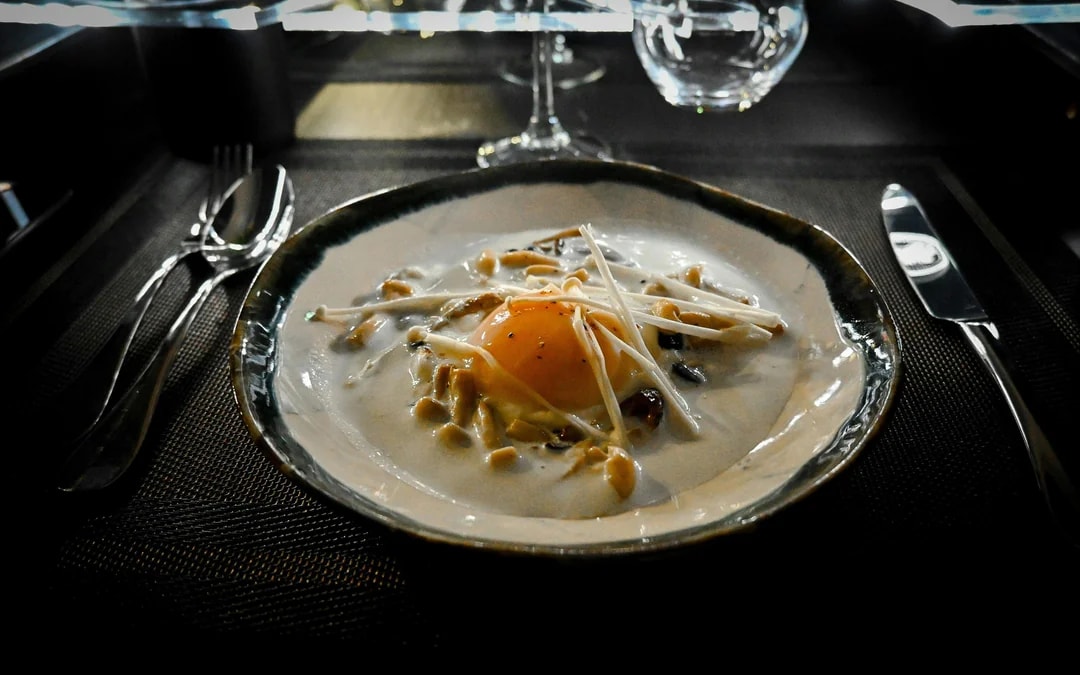 Bustronome Dubai Sightseeing Tour with Gourmet Lunch or Dinner Image 8