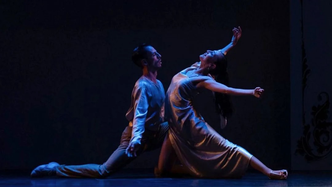 Dancers performing at Café de los Angelitos Tango Show in Buenos Aires.