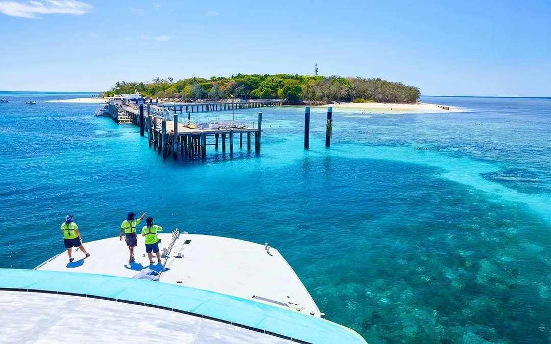 Cairns to Green Island Full Day Cruise with Activity Upgrades Image 9