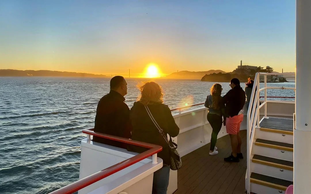 San Francisco Bay Sunset Cruise with Cash Bar Image 4