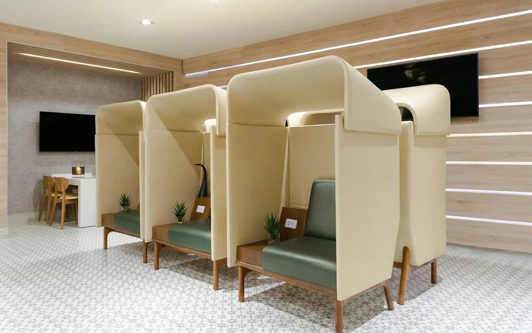 Cancún International Airport: MERA Business Lounge at International Terminal 4 Image 3