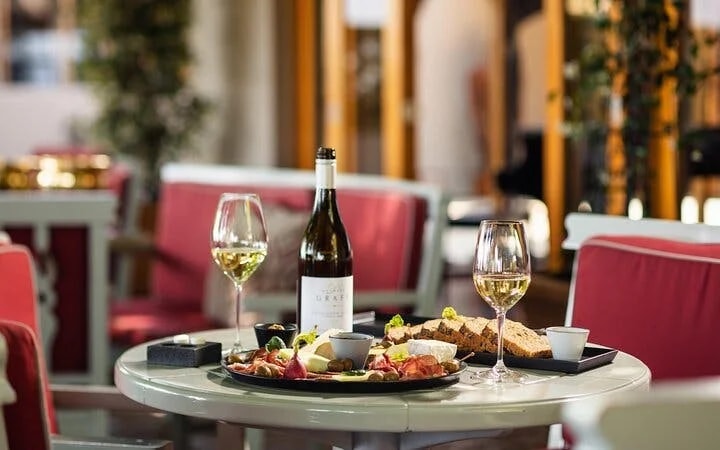 Cape Peninsula Private Helicopter Tour with Stellenbosch Wine Tastings and 4-Course Lunch Image 10