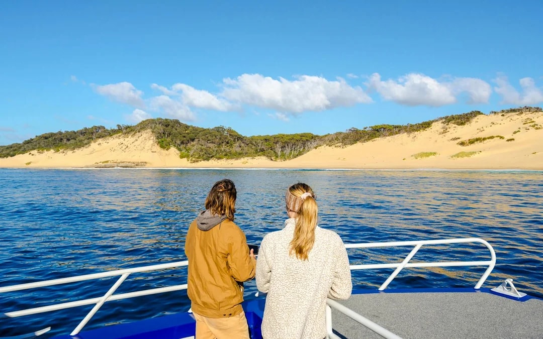 Cape Raoul Wilderness Cruise from Port Arthur Image 11