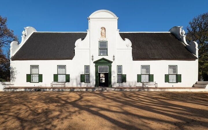 Cape Town Big 6 Pre-Booked Attraction Tickets: Robben Island, Table Mountain, Two Oceans Aquarium, Cape Wheel, Kirstenbosch Botanical Gardens, Groot Constantia Image 7