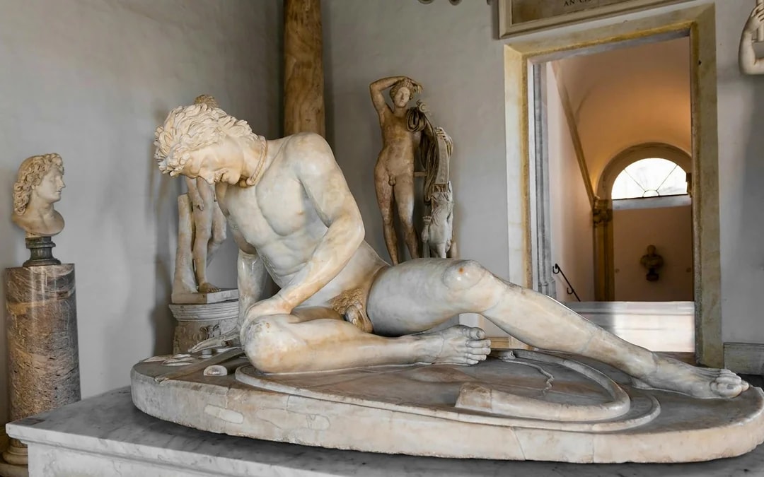 Capitoline Museums Guided Tour with Multimedia Experience Image 8