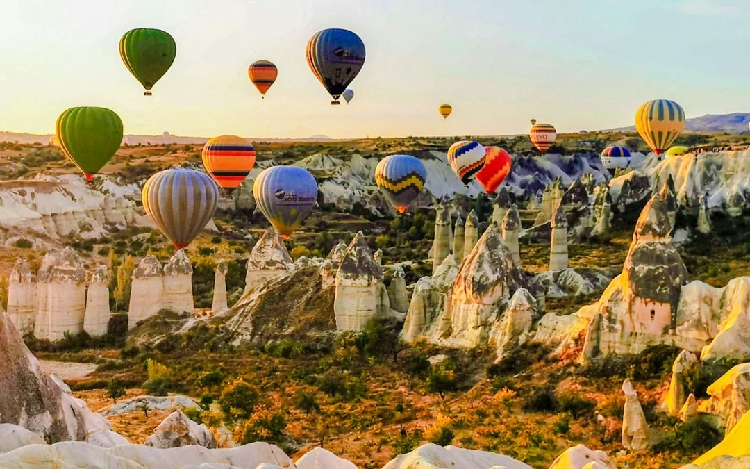 Cappadocia Sunrise Hot Air Balloon Flight Over Soganli Valley with Hotel Transfers Image 2