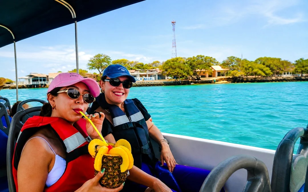 Cartagena: Excursión Islas del Rosario y Playa Blanca con Snorkel o Acuario Image 6