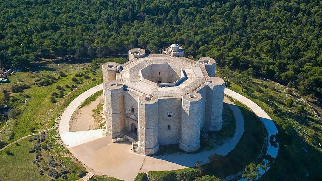 Castel del Monte Small-Group Guided Tour, Andria